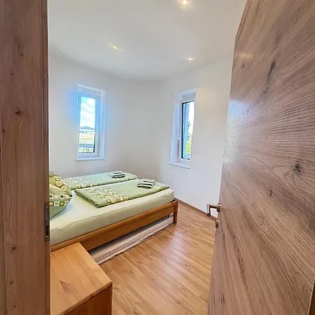 Appartement Gaestewohnung, Hauptplatz Kautzen