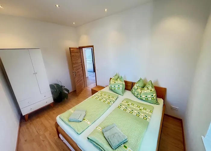 Gaestewohnung, Hauptplatz * Kautzen